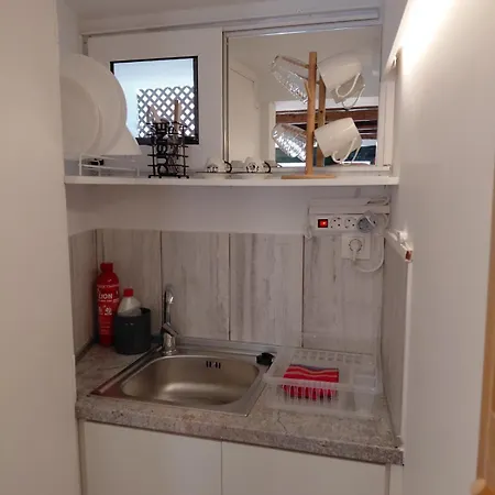 Corfucenterstudio 5 *